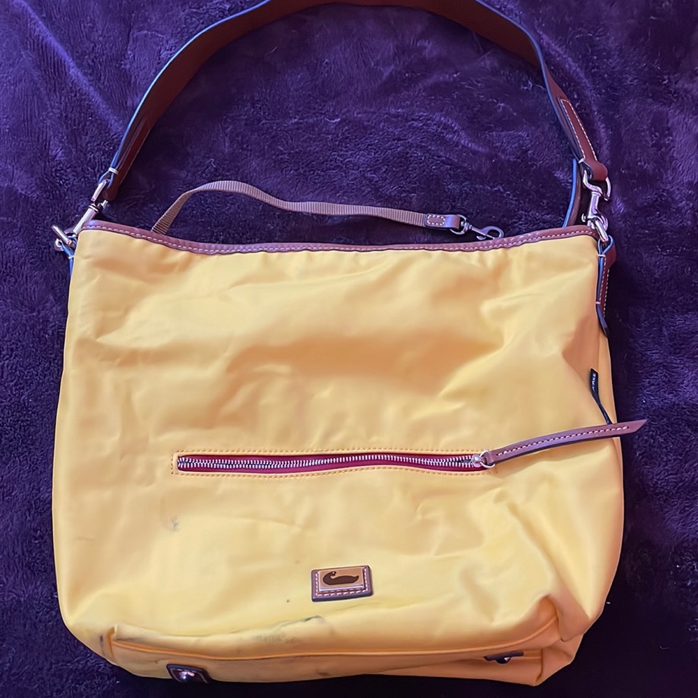 DOONEY AND BOURKE yellow shoulder bag with matching coin purse